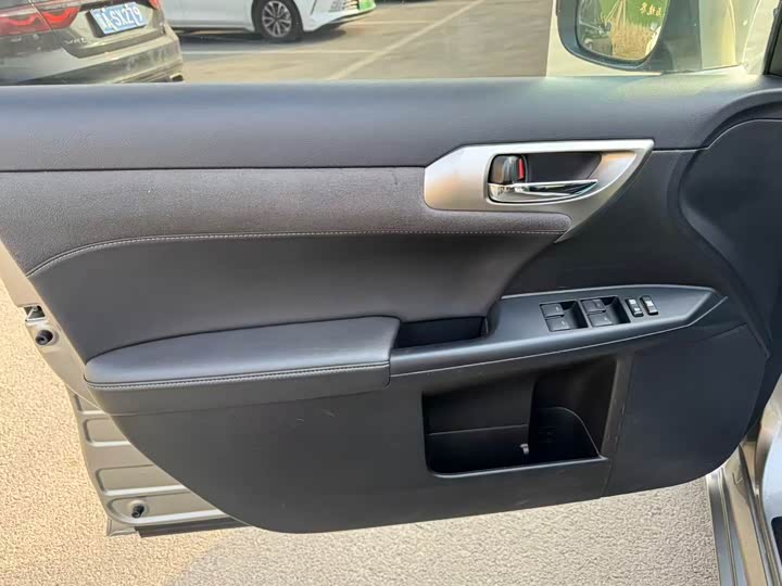 Lexus CT 200h 2020 2020款 CT200h 舒适版 单色