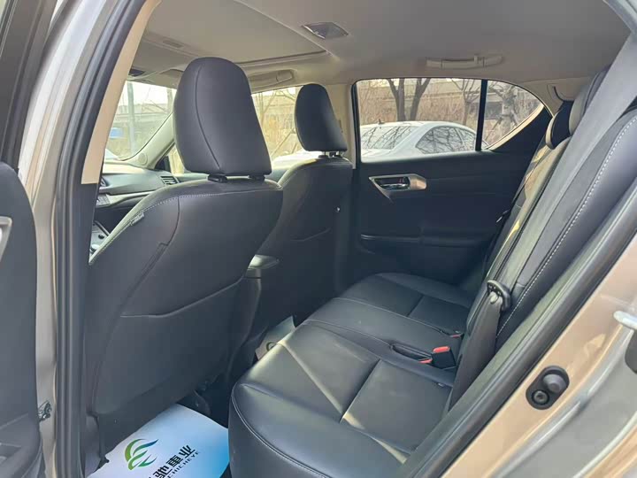 Lexus CT 200h 2020 2020款 CT200h 舒适版 单色