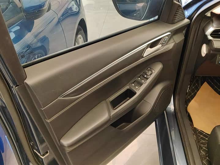 Ford Escort 2021 2021款 1.5L 自动钻石版