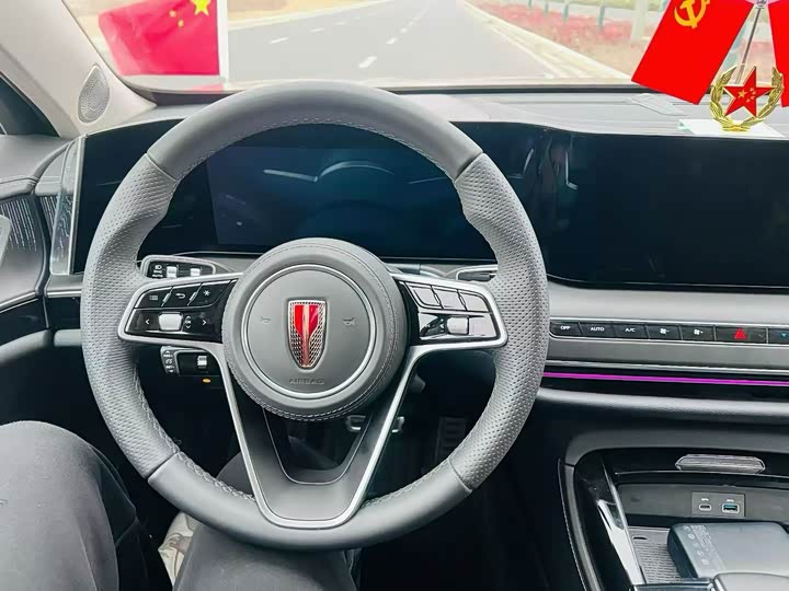 Hongqi H9 2024 2024款 2.0T 旗享 豪华商务版