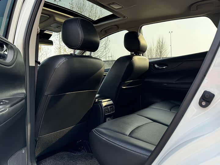 Nissan Tiida 2024 2024款 1.6L CVT智行版