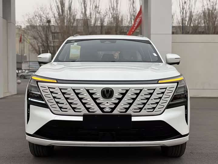 Changan CS75 Plus 2025 2025款 第四代 1.5T 新蓝鲸 智慧尊享型