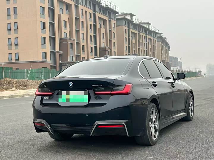 BMW i3 2025 2025款 eDrive 35 L