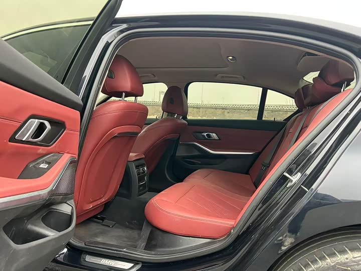 BMW i3 2025 2025款 eDrive 35 L