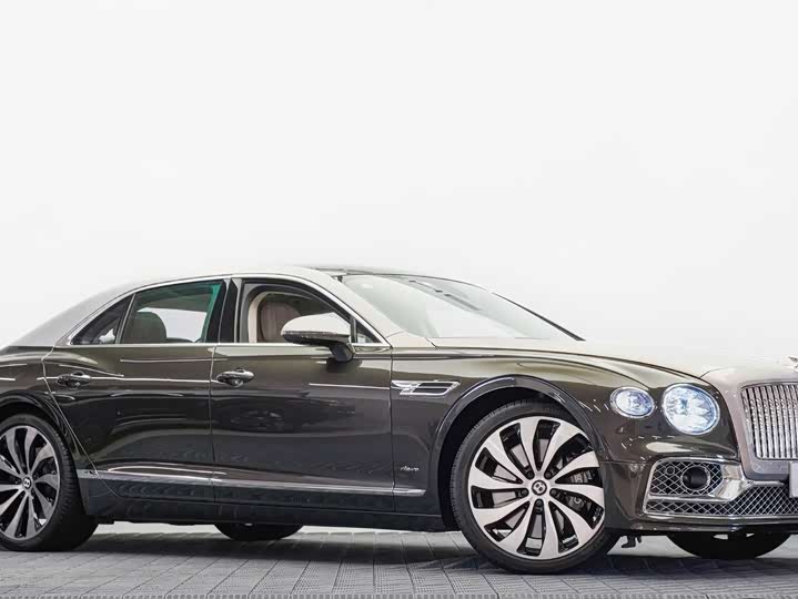 Bentley Flying Spur 2024 2024款 4.0T V8 雅度版