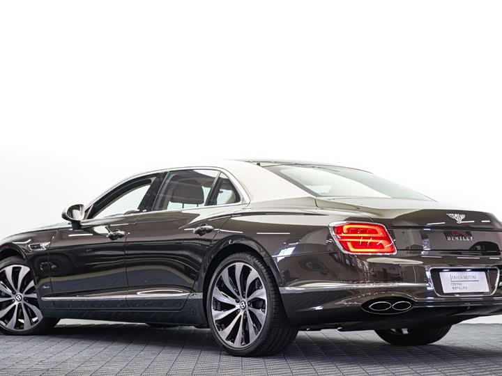 Bentley Flying Spur 2024 2024款 4.0T V8 雅度版