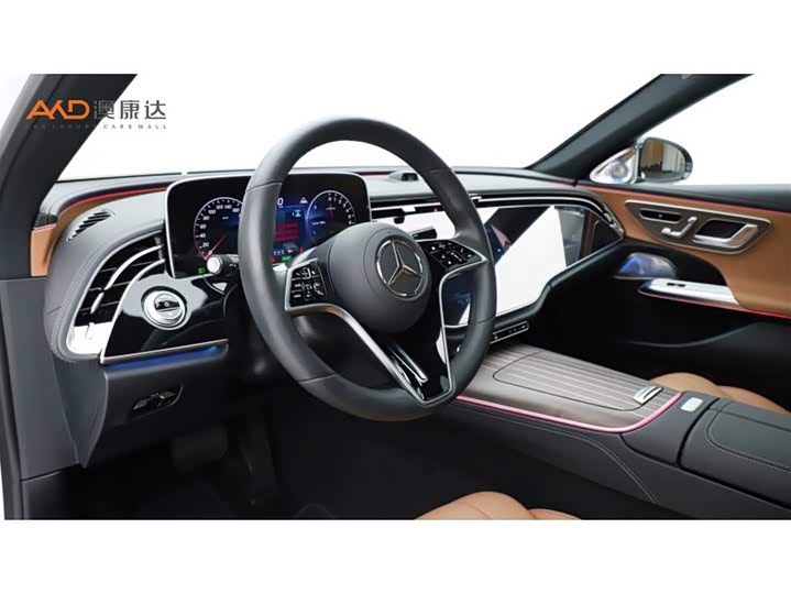 Mercedes-Benz E-Class Hybrid 2024 2024款 E 350 e L 插电式混合动力轿车