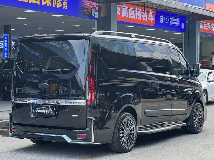 Ford Tourneo 2024 2024款 2.0T 自动致尊Plus版