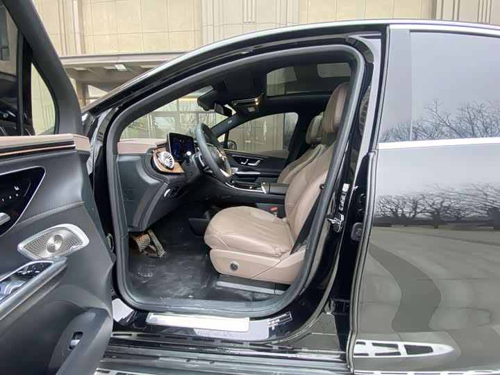 Mercedes-Benz EQE SUV 2024 2024款 500 4MATIC 豪华版