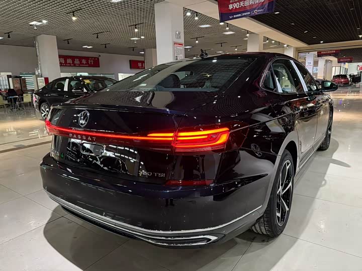 Volkswagen Passat 2026 2026款 出众款 380TSI 星空龙腾版