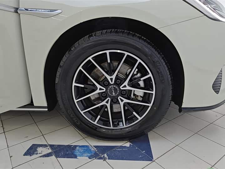 BYD Seal 07 DM-i Hybrid 2025 2025款 DM-i 1.5L 70km 精英型