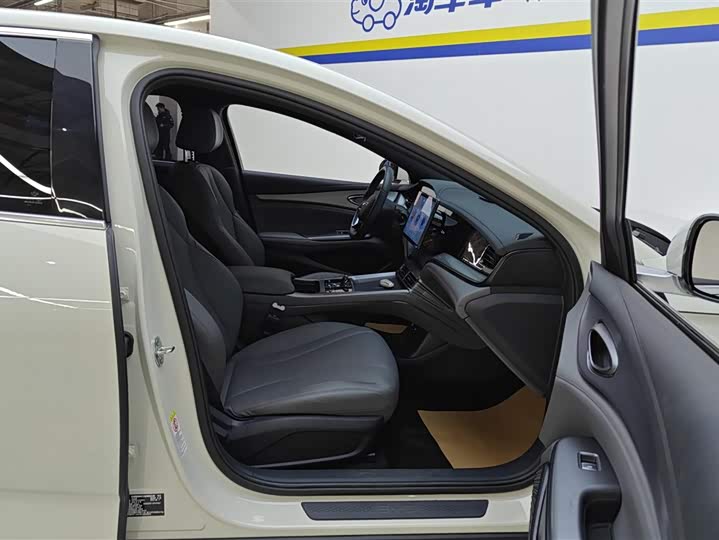 BYD Seal 07 DM-i Hybrid 2025 2025款 DM-i 1.5L 70km 精英型