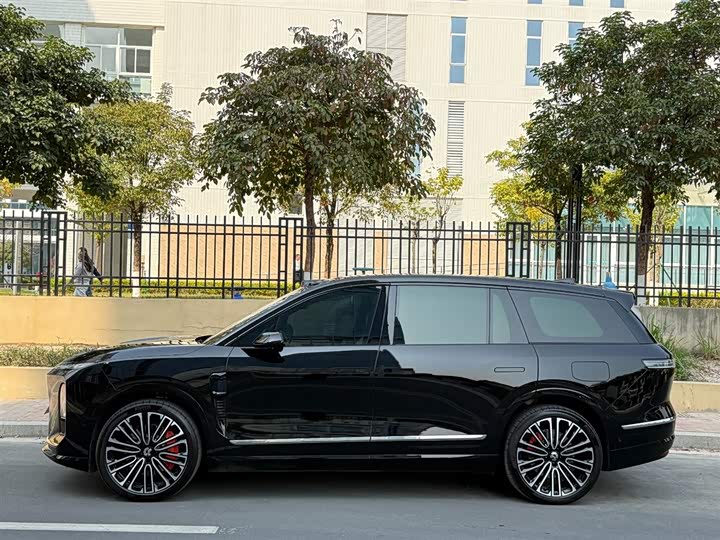 Nio ES8 2026 2026款 六座行政签名版