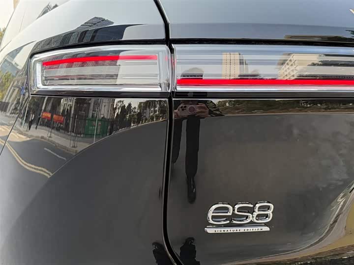 Nio ES8 2026 2026款 六座行政签名版