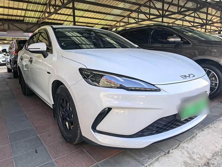 BYD Seal 05 DM-i Hybrid 2025 2025款 DM-i 智驾版 55KM豪华型