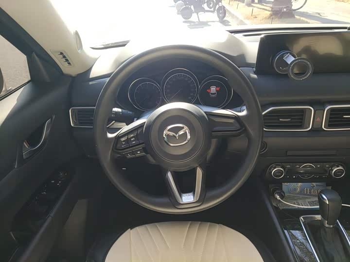 Mazda CX-5 2025 2025款 2.0L 自动两驱舒适型