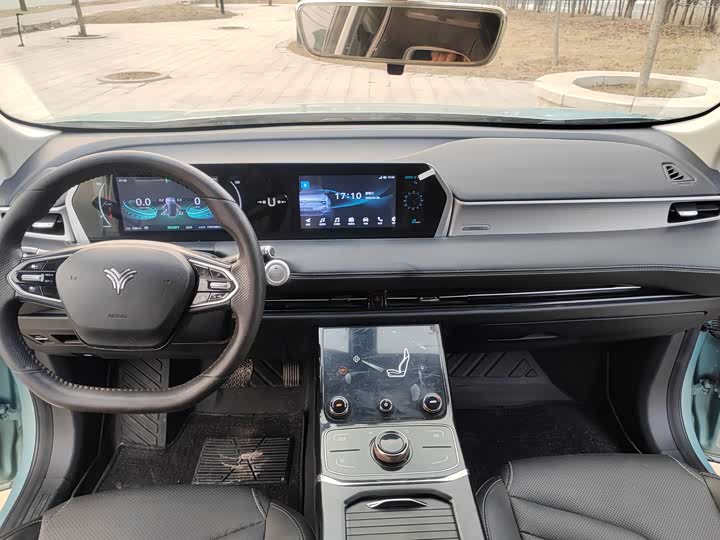 Hozon U 2023 2023款 哪吒U-Ⅱ 400 U秀版 三元锂