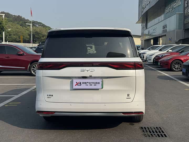 BYD Xia 2025 2025款 DM-i 1.5T 100km 超越型