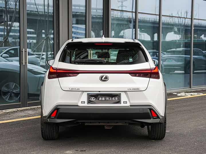 Lexus UX 2022 2022款 260h 探·酷版