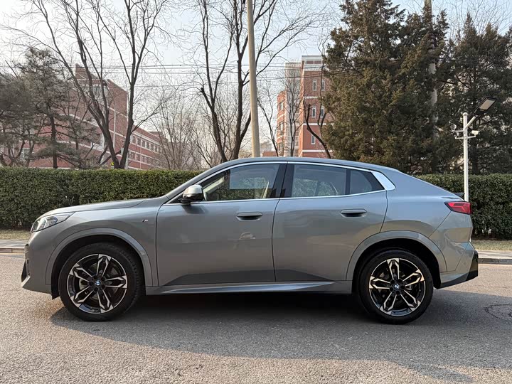 BMW X2 2024 2024款 sDrive25i M运动套装