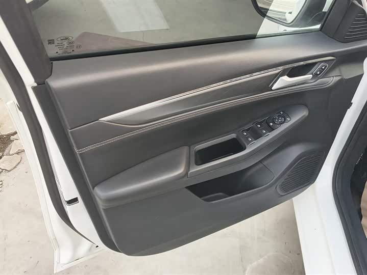 Ford Escort 2021 2021款 1.5L 自动钻石版