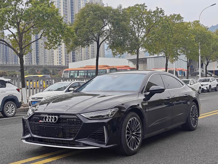 2025 Audi A7L