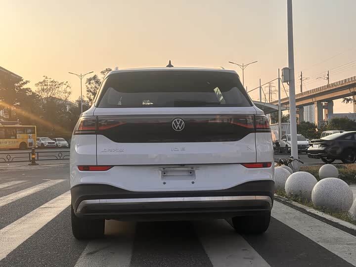 Volkswagen ID.6 X 2022 2022款 智享长续航版