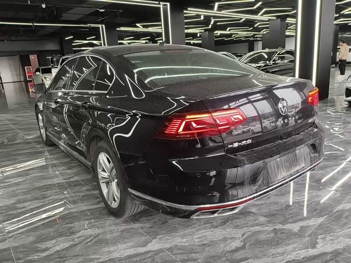 Volkswagen Magotan 2025 2025款 众享款 280TSI DSG舒适型