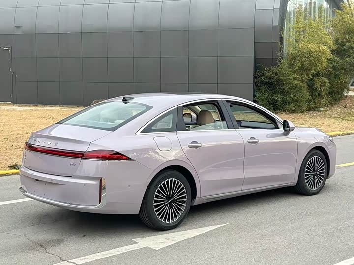 Roewe M7 DMH 2025 2025款 160km臻享版