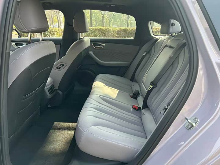 Roewe M7 DMH 2025 2025款 160km臻享版