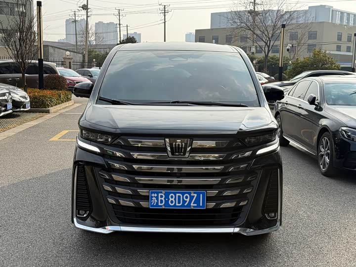 Toyota Vellfire 2024 2024款 皇冠 双擎 2.5L 至尊版