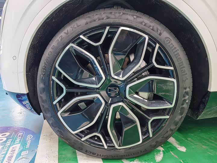 Avatr 11 2023 2023款 长续航单电机版 5座