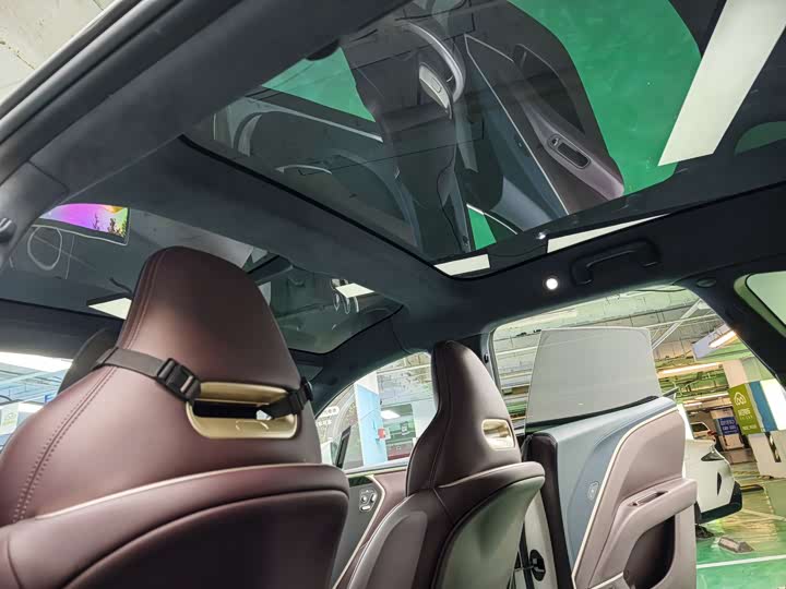 Avatr 11 2023 2023款 长续航单电机版 5座