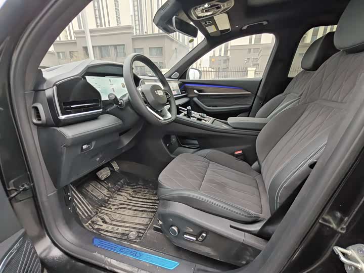 Geely Monjaro 2025 2025款 东方曜 2.0TD 自动揽星版