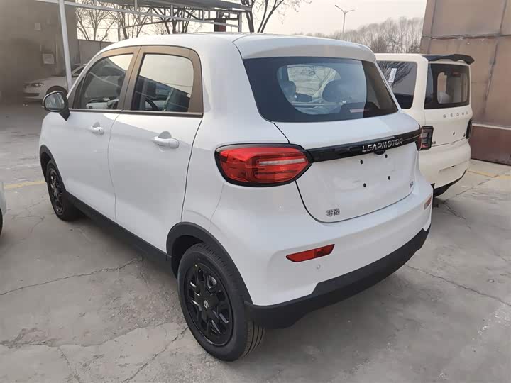 Leapmotor T03 2025 2025款 310舒享版