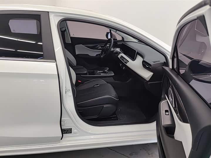 Beijing EU5 Plus 2024 2024款 R600 优享出行版