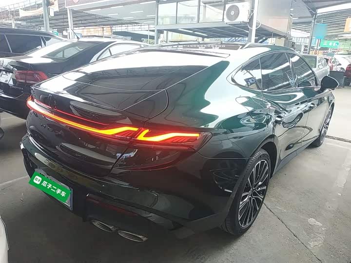 MG Motor 7 2025 2025款 2.0T 405 AT奢享版