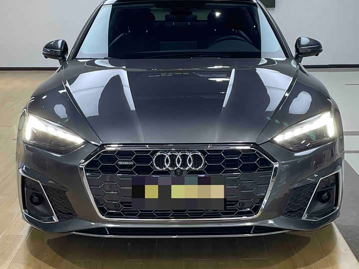 Audi A5 2024 2024款 Sportback 40 TFSI 时尚动感型