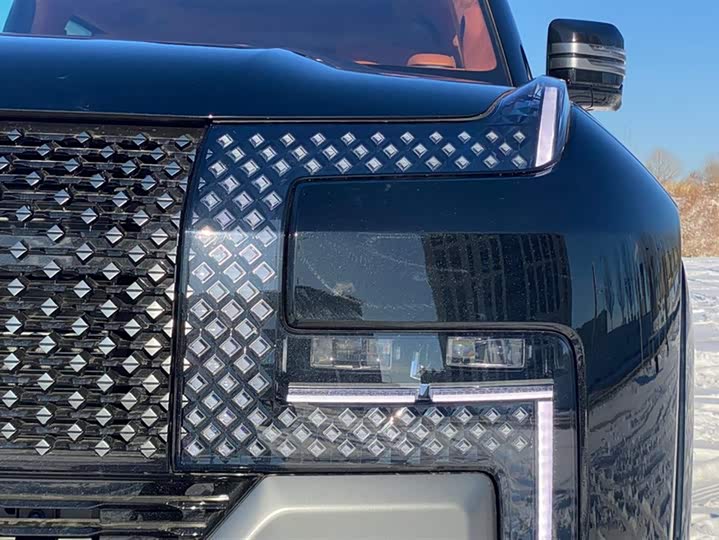 BYD Yangwang U8 2023 2023款 豪华版