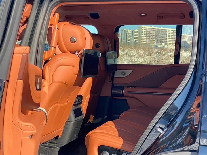 BYD Yangwang U8 2023 2023款 豪华版