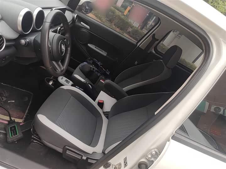 Ora Black Cat 2022 2022款 301km 基础型 三元锂