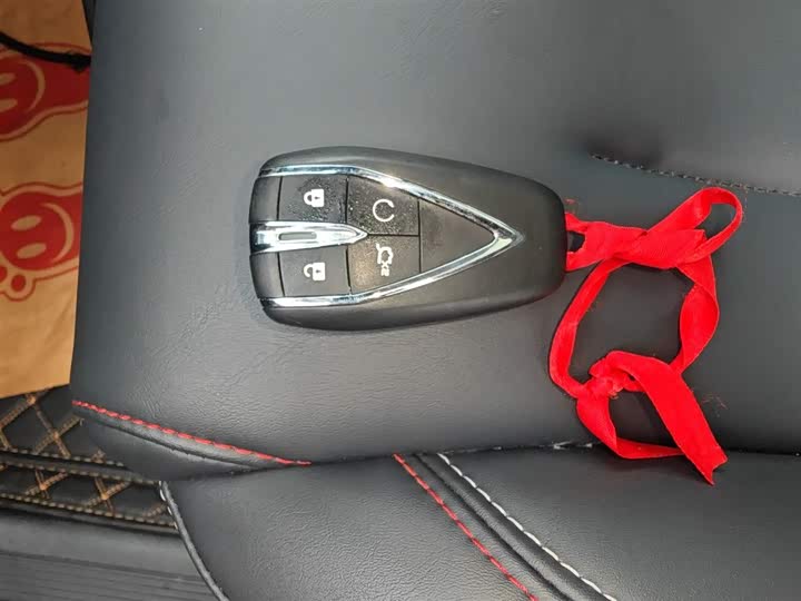 Changan Oshan X7 2021 2021款 1.5T 自动豪华型