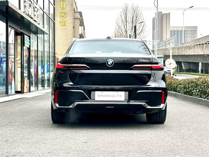 BMW 7 Series 2023 2023款 740Li 尊享型 M运动套装