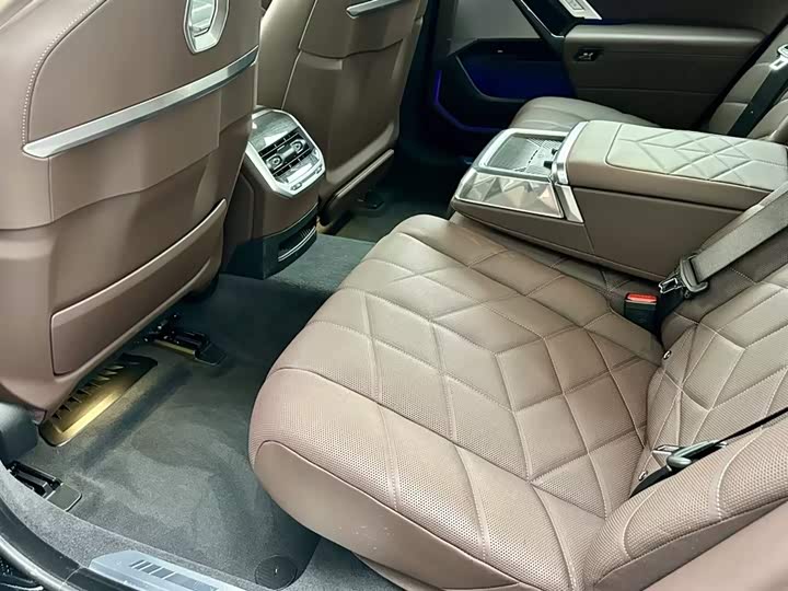 BMW 7 Series 2023 2023款 740Li 尊享型 M运动套装