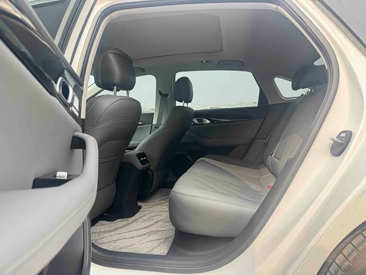 Geely Galaxy A7 2025 2025款 EM-i 150km 探索+版