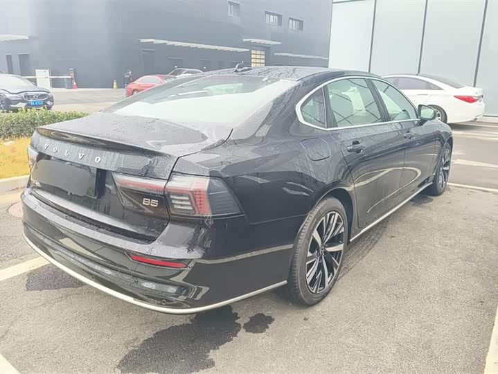 Volvo S90 2026 2026款 B5 智逸豪华版