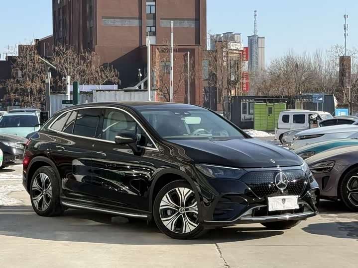 Mercedes-Benz EQE SUV 2023 2023款 350 4MATIC 豪华版
