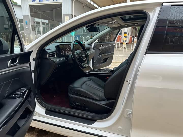 Kia K5 2021 2021款 380T GT-Line 焕新版