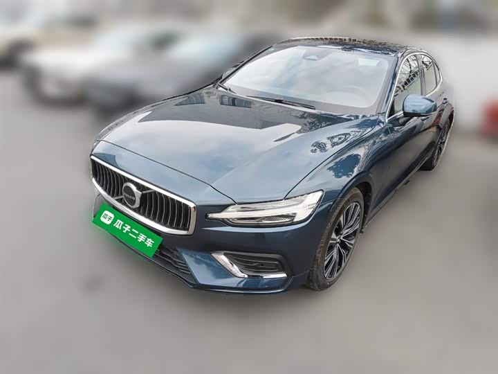 Volvo S60 2025 2025款 B4 智远豪华版