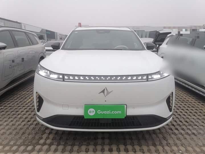 Dongfeng Yipai eπ 008 2026 2026款 六座纯电家享版